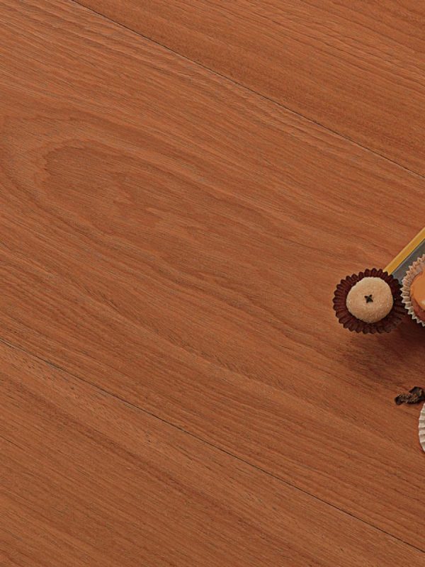 Doussié: smoothed or brushed, unfinished or oiled or varnished transparent.